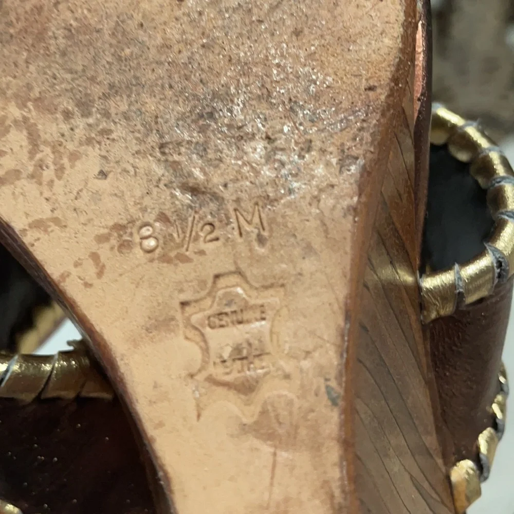 Jack Rogers 8 1/2 wedge - Picture 5 of 6